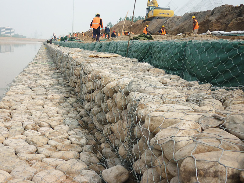 石籠網(wǎng)護岸