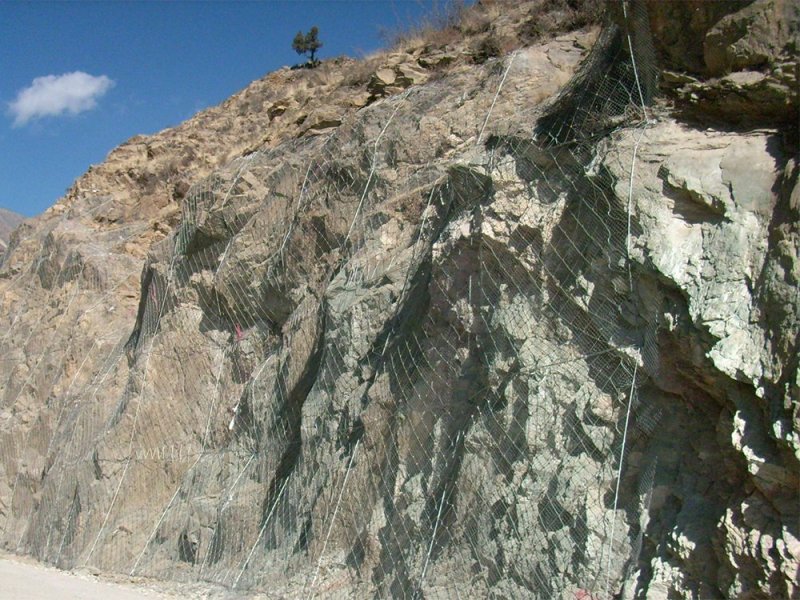 SNS柔性邊坡網(wǎng)系統(tǒng)