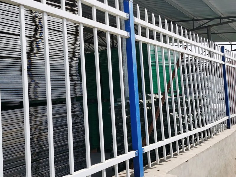 雷山縣三橫梁鋅鋼護欄