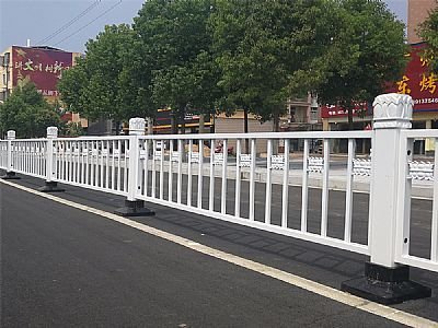 蓮花道路護(hù)欄