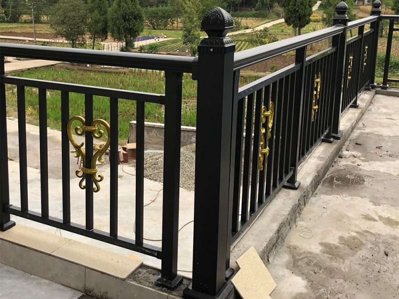 陽臺(tái)護(hù)欄 陽臺(tái)護(hù)欄