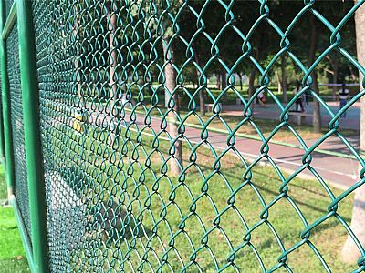 護(hù)欄用勾花網(wǎng)